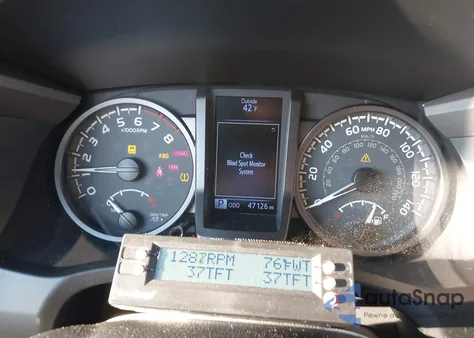 2017 Toyota Tacoma Trd Sport из США, поврежденный, VIN 3TMCZ5AN4HM114487